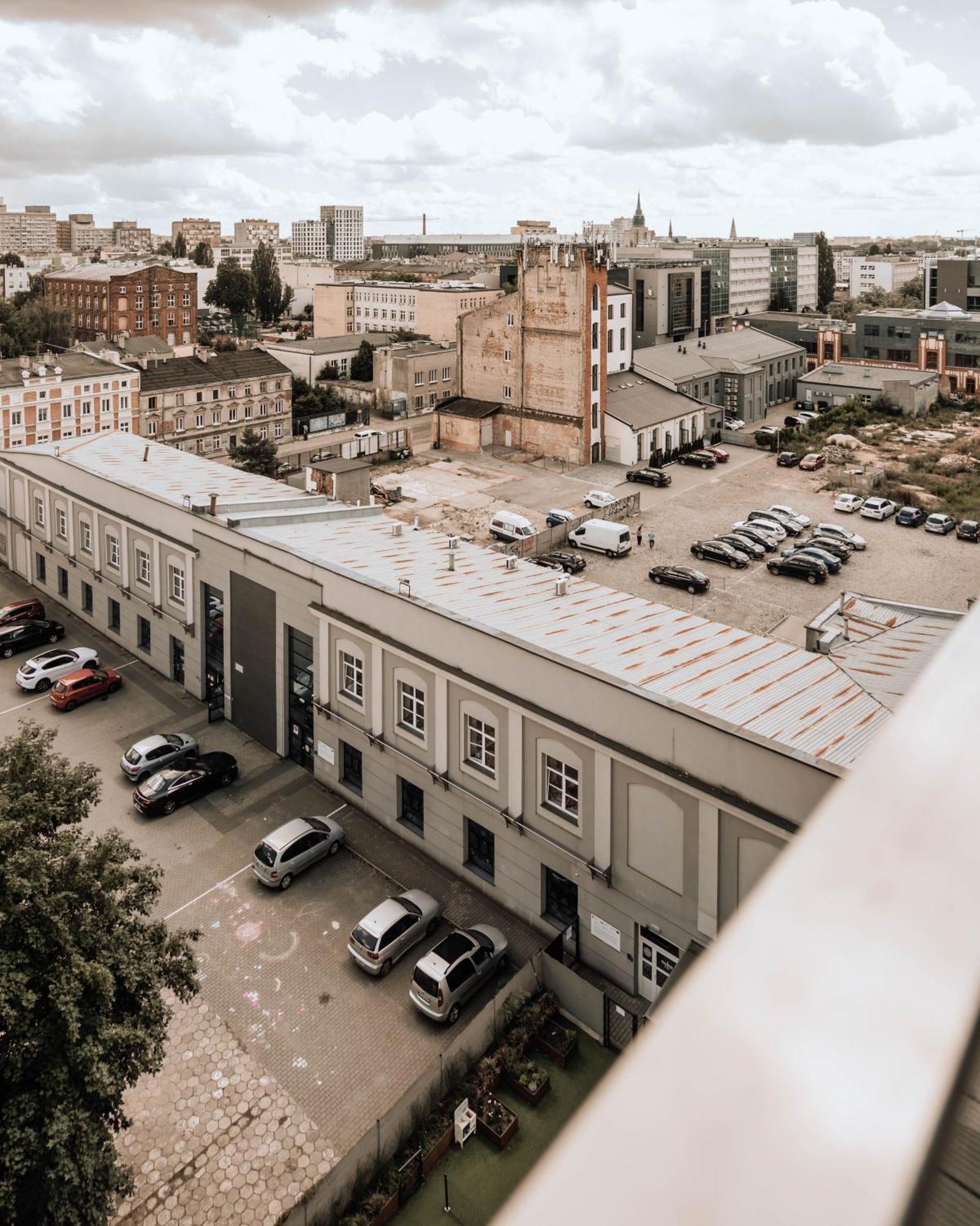 Lumina Apart Near Pasaz Lodzki Apartment Exterior photo